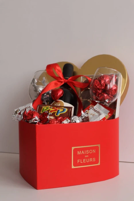 מארז לב אדום רומנטי